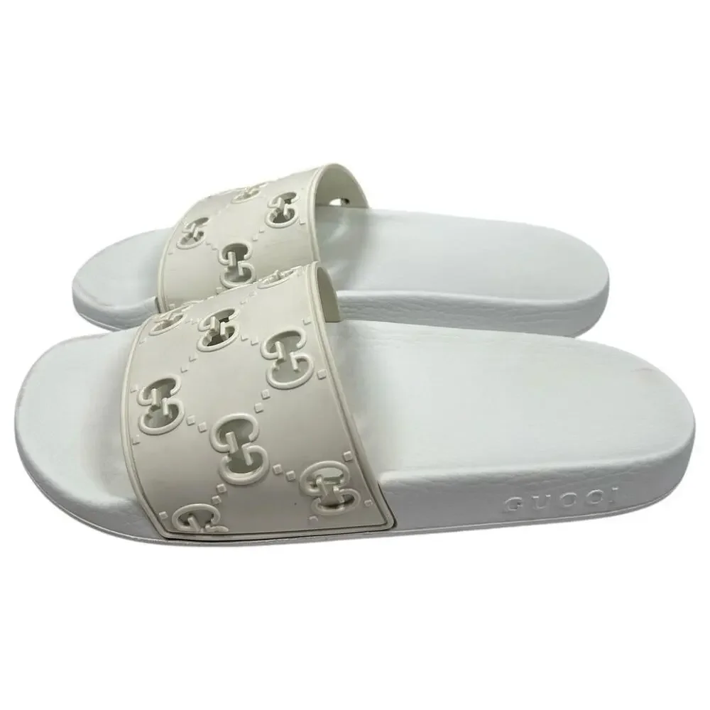Gucci Rubber GG Monogram Slide Sandals in white rubber, water-resistant, size 8 - Picture 9 of 9